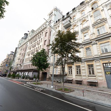 Luxury Beatiful Apartment On Pyshkinska Street Киев Экстерьер фото